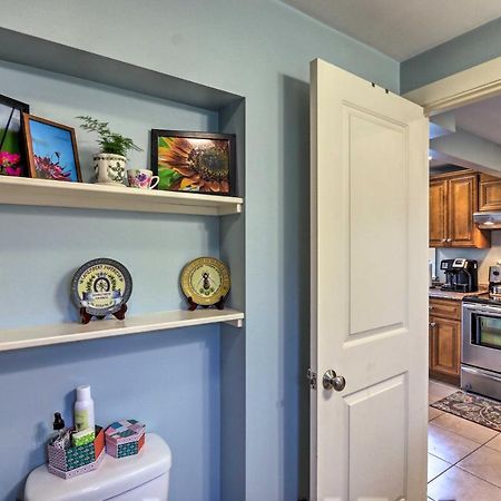 Remodeled Farmhouse In Waterford Near 2 Beaches! Exterior foto